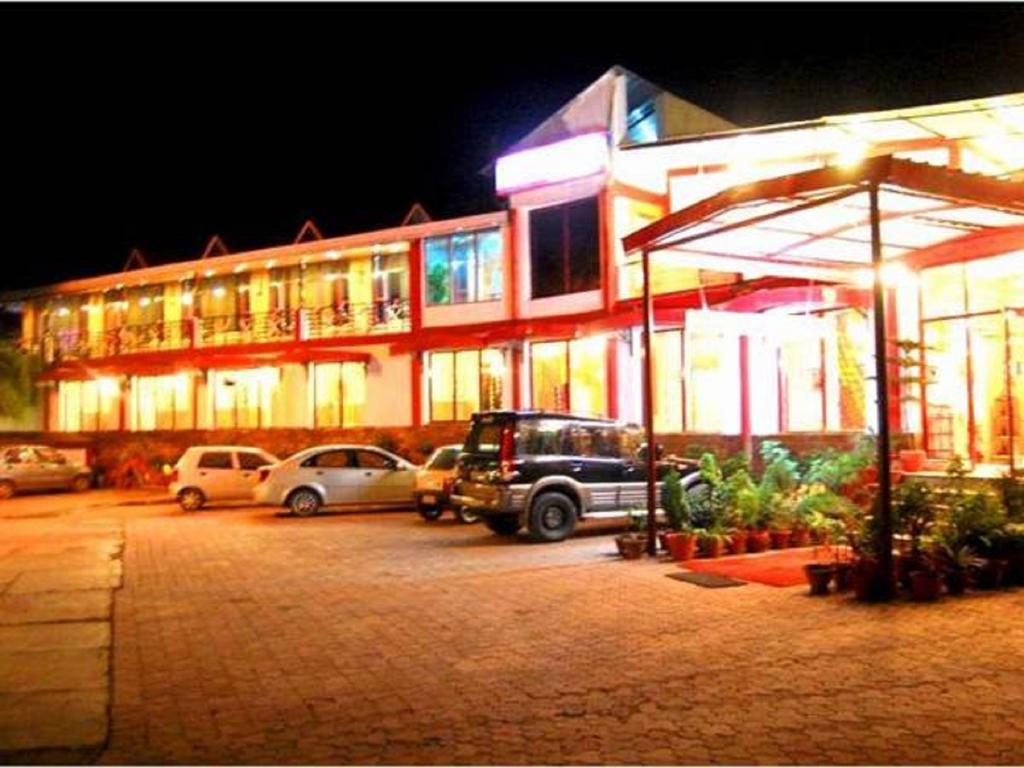 Hotel Shivalik Kasauli Εξωτερικό φωτογραφία